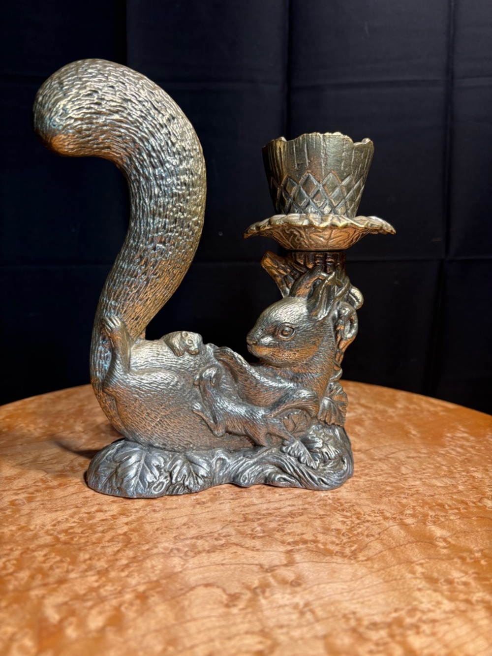 ✨ VINTAGE 1989 Arthur Court Squirrel & Babies Candle Holder ✨